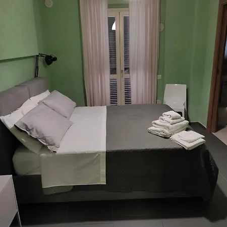 Bbnapl'est Pensión Nápoles