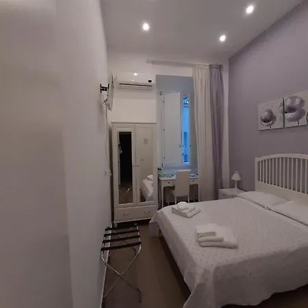 La Baia Di Partenope B&B 2*