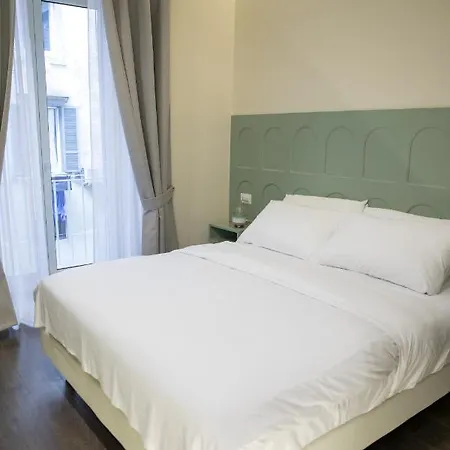 South Hands Luxury Neapel