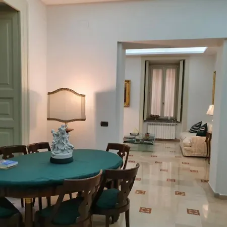 L'arnia Naples