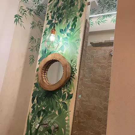 Bed & Breakfast Urban Jungle Naples