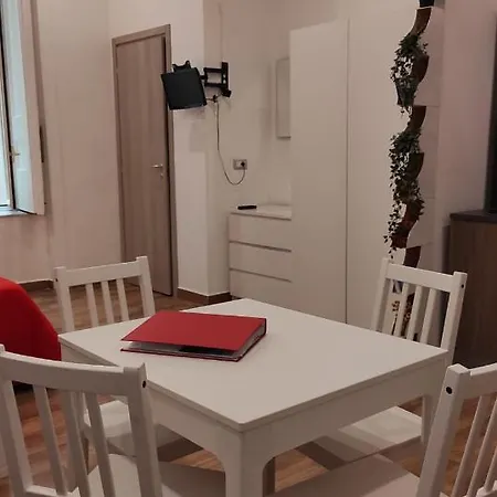 Apartmán Piazza Dante 22