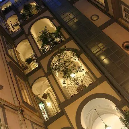Chiaja De Charme Szálloda 3*