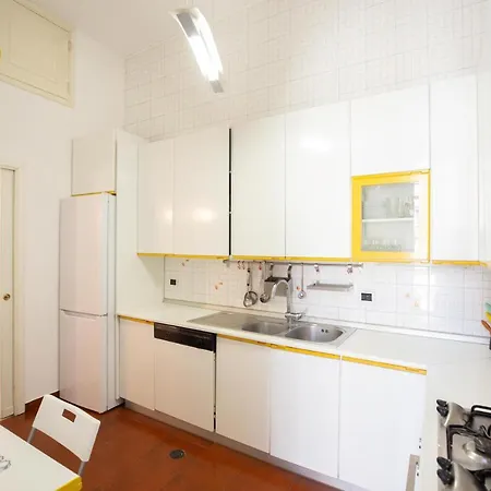 Apartment Vomero Chic By Dimorra Naples