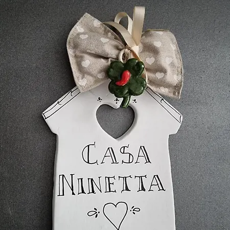 Casa Ninetta - Spaccanapoli - Il Tipico Pianterreno Della Antica! Naples