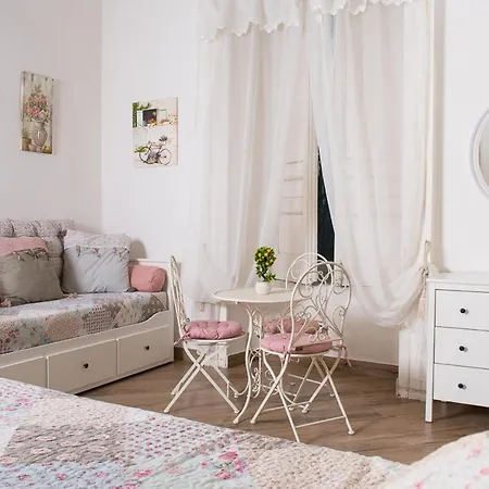 Maison La Mitra - Dimore Partenopee 2* ナポリ