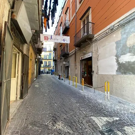 Donnarumma House * Naples