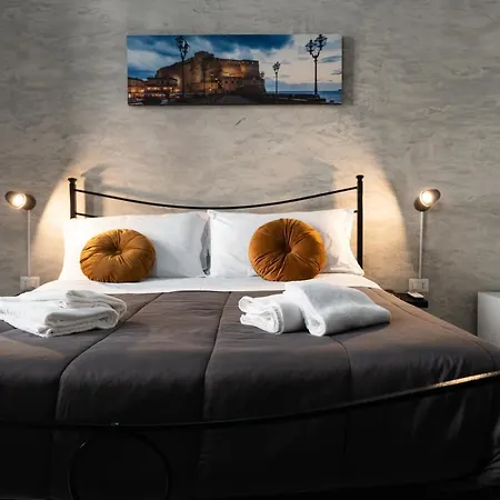 Ferdinando Sanfelice Centro Storico Bed & Breakfast