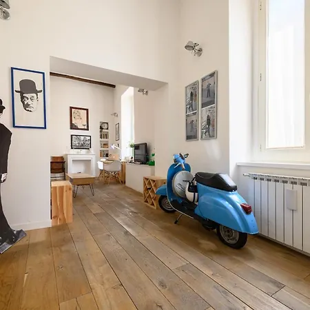 Vespa Apartment *