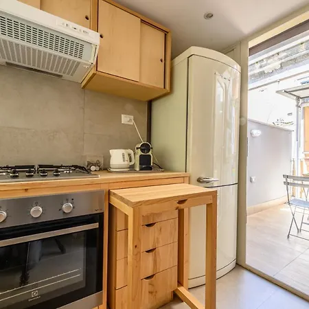 Vespa Apartment *