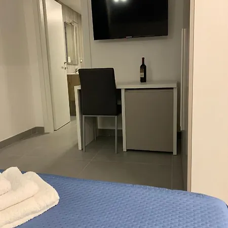 Bed & Breakfast 3 Chiaia Naples