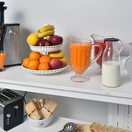 Alojamento de Acomodação e Pequeno-almoço Residenza Borbonica Nápoles