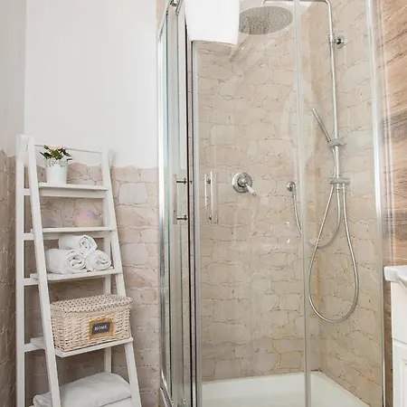 Maison La Mitra - Dimore Partenopee Oda ve Kahvaltı Napoli