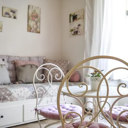 Maison La Mitra - Dimore Partenopee ベッド・アンド・ブレックファスト 2*
