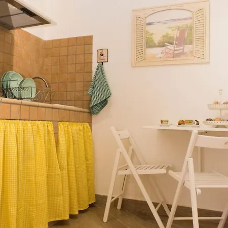 Maison La Mitra - Dimore Partenopee ベッド・アンド・ブレックファスト 2*