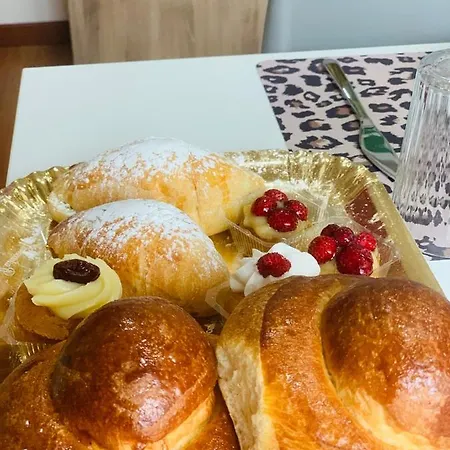Bed & Breakfast Starnone Bed&book Naples