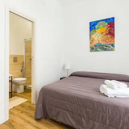 Barrio 133 - Double Bedroom In Center By Napoliapartments * Naples