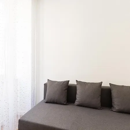 Barrio 133 - Double Bedroom In Center By Napoliapartments *