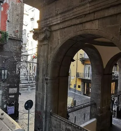 Napoletano * Naples