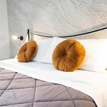 San Felice Palace 2* Neapel