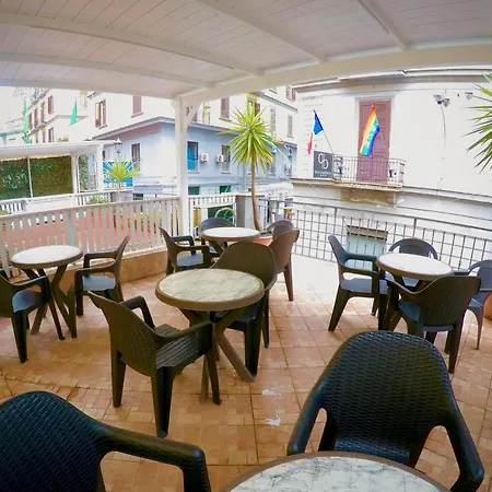 Colombo 3*