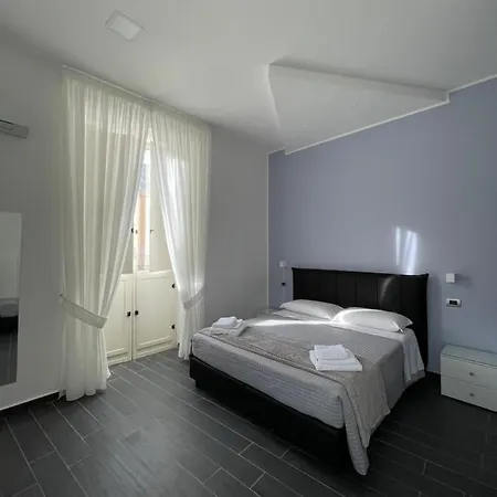 Le Porte Di - Guest house Naples