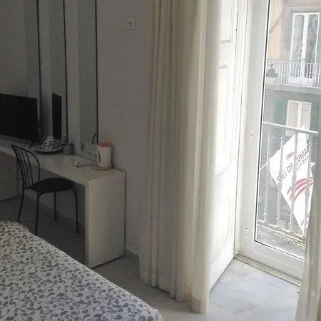 داي ديكوماني فندق مبيت وإفطار 3*