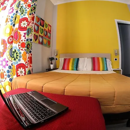 Hotel H Boutique Neapol