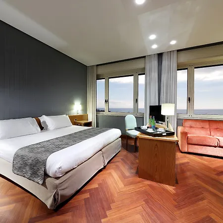 Exe Majestic Hotel 4*