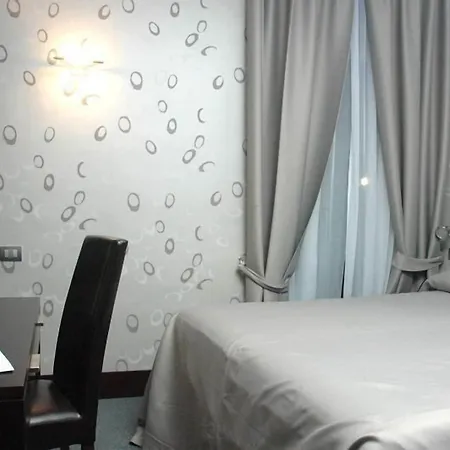 Otel Mh Design 3*