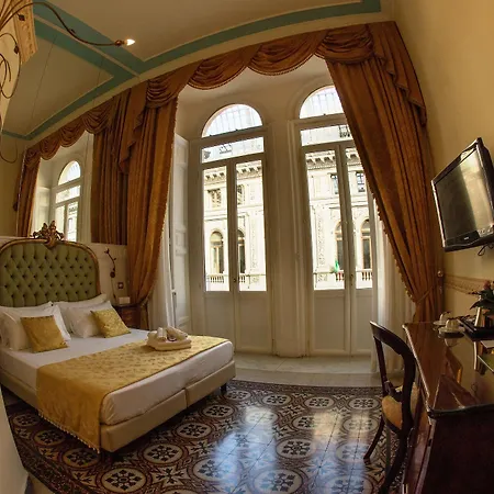 Art Santa Brigida 3* Neapol