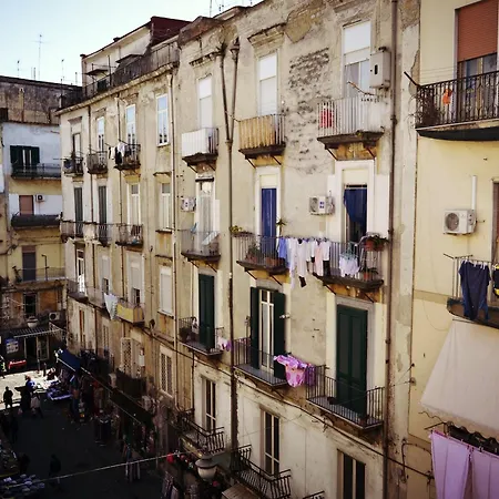 Colombo Naples