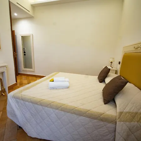 Lanfipe Palace 3*