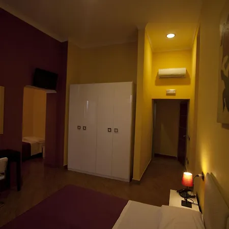 Diamond Hotel Nápoles
