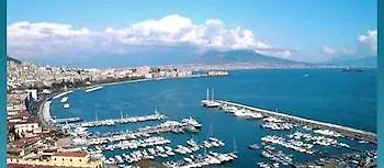 La Dimora Di Nettuno Bed & Breakfast Naples