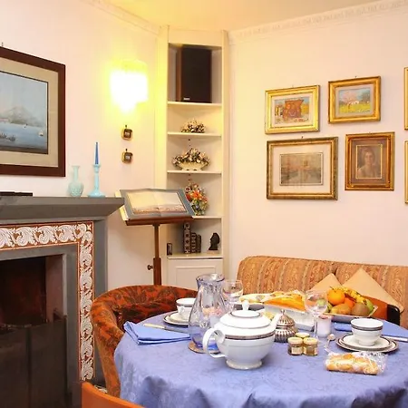Bed and breakfast Casa 12 Nápoles