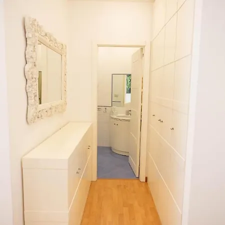 Apartment Star In Toledo By Dimorra Naples