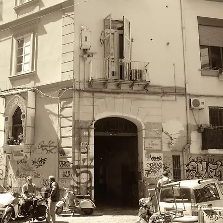 Holiday home To Naples