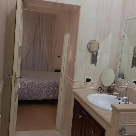 Casa Montecalvario Apartment *