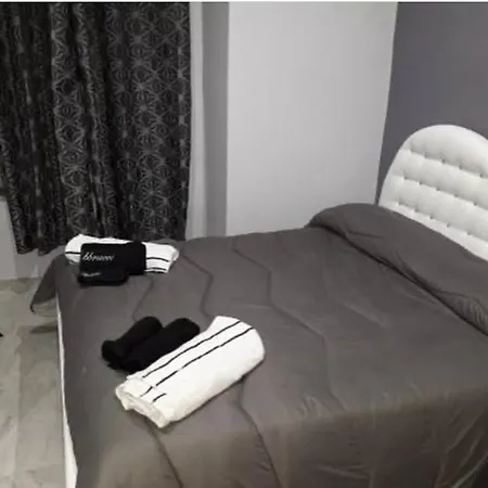 Della Fortuna Guest house *