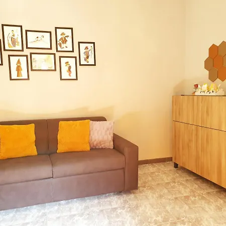 Na Ventura Partenopea Holiday home *