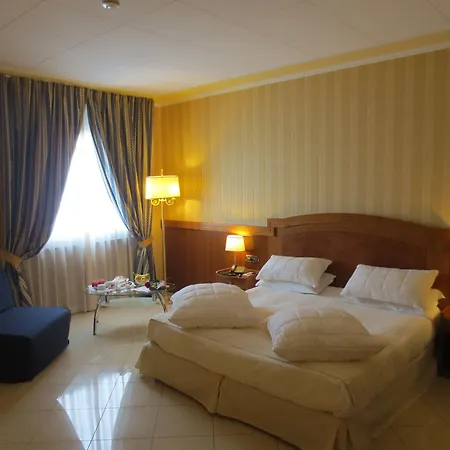 Hotel Joyfull 3*