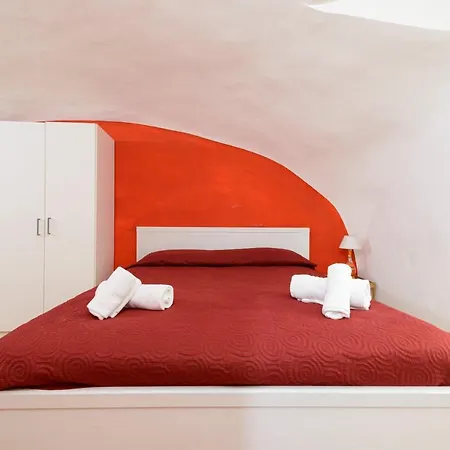 Via Santa Caterina Da Siena Apartment Naples