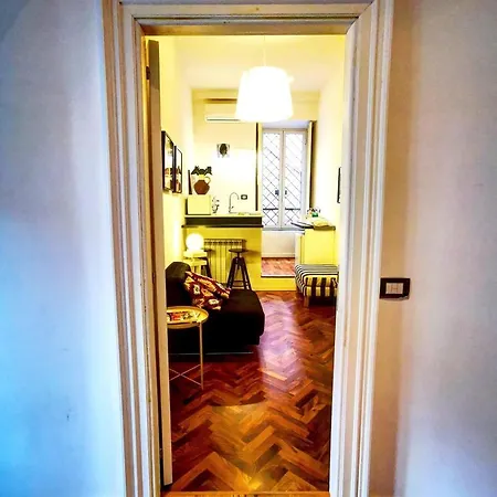 Boudoir Museo Apartment Naples