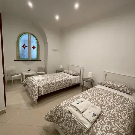 Napule è ... Maison d'hôtes Naples