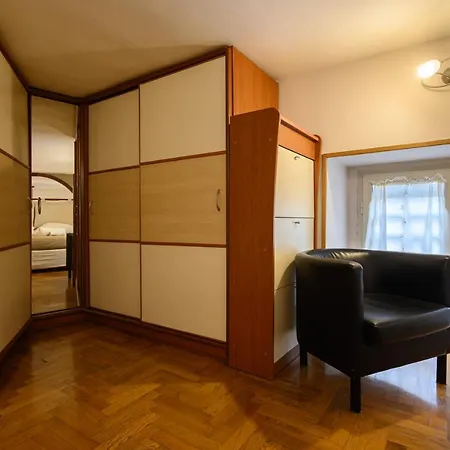 Via M Guadagno N 32 Apartment