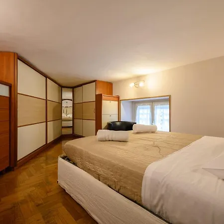 Apartment Via M Guadagno N 32 Naples