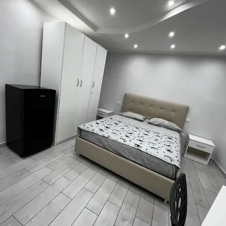 Smart's House Deluxe Spagnoli Apartment *