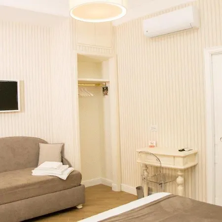 Florita Guest house