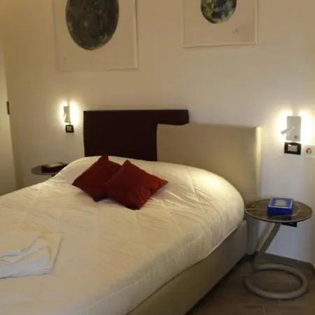 Neruda Chic House Vomero Appartement